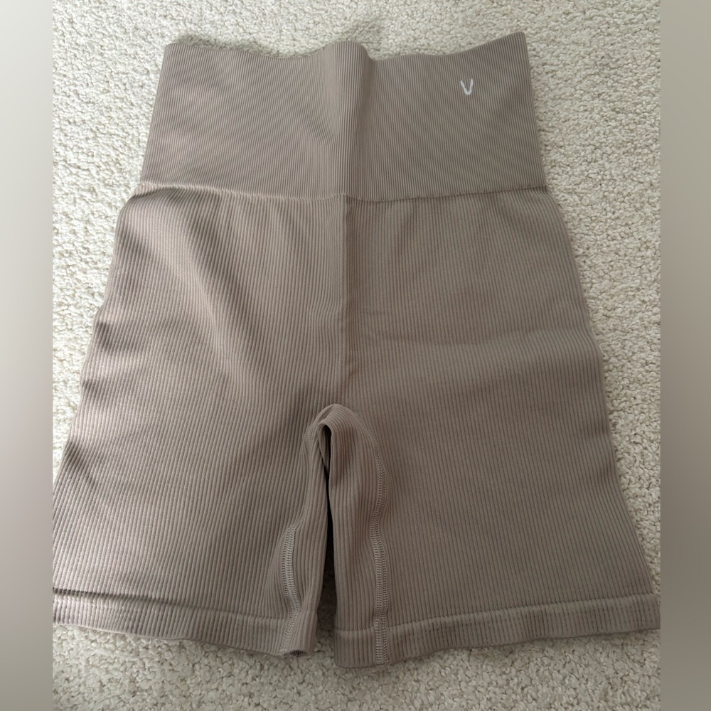 Ribbed Tan Biker Shorts